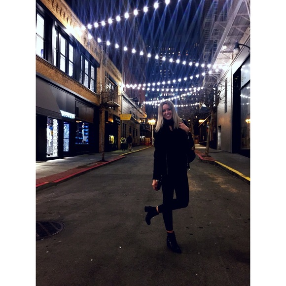 Meet your Posher, Taylor - Picture 8 of 11